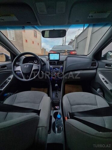 Hyundai Accent 2016, 180,000 km - 1.6 l - Bakı
