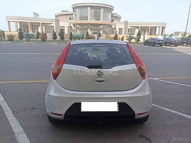 MG 3 2011, 186,000 km - 1.3 l - Sumqayıt