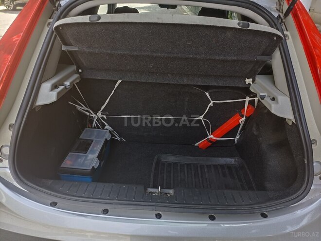 MG 3 2011, 186,000 km - 1.3 l - Sumqayıt