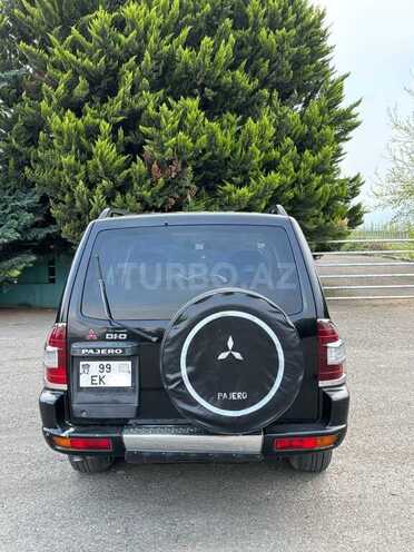 Mitsubishi Pajero 2000, 255,000 km - 3.2 l - Qazax