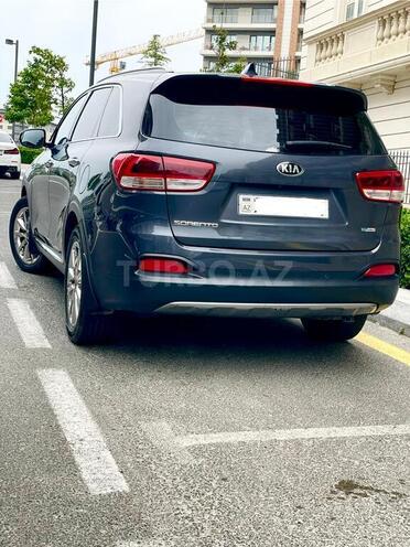 Kia Sorento-2