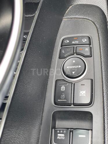 Kia Sorento-14