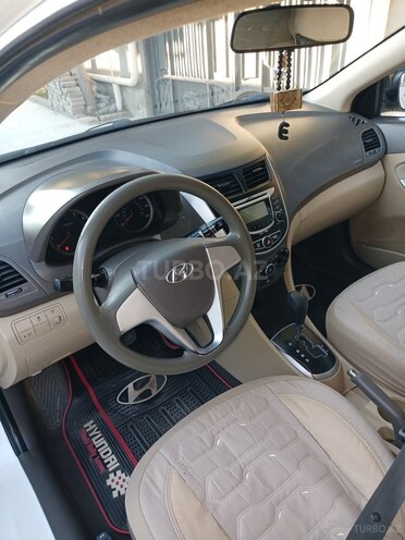 Hyundai Accent 2013, 160,000 km - 1.6 l - Bakı
