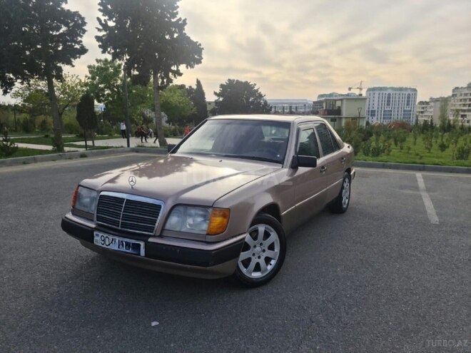 Mercedes E 200 1994, 287,000 km - 2.0 l - Bakı