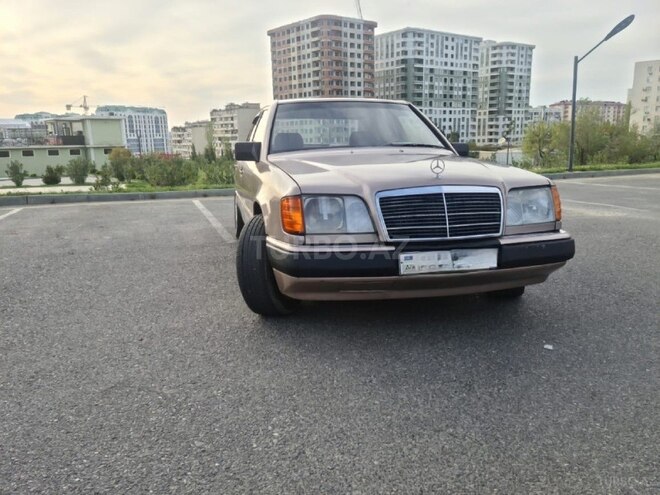 Mercedes E 200 1994, 287,000 km - 2.0 l - Bakı