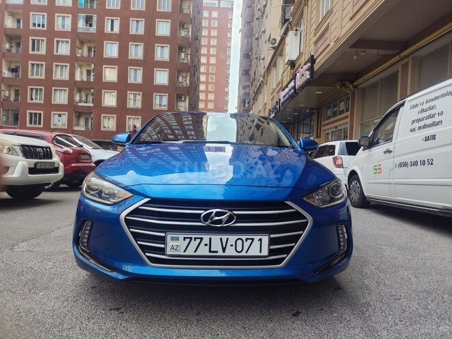 Hyundai Elantra 2016, 136,000 km - 2.0 l - Bakı