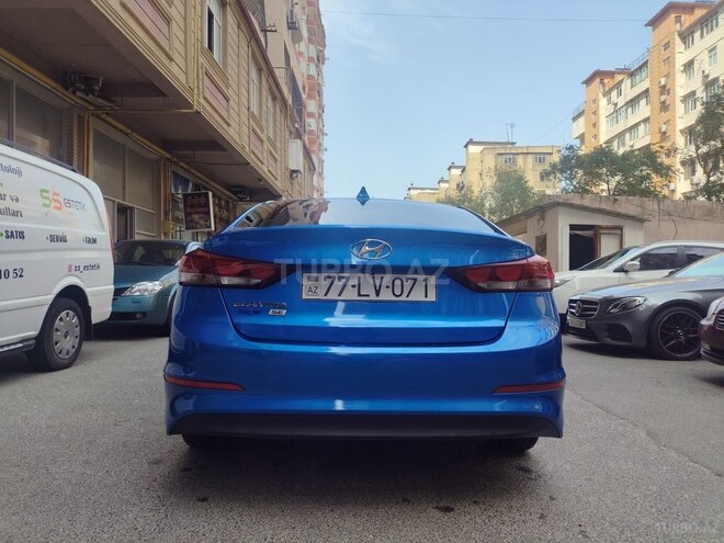 Hyundai Elantra 2016, 136,000 km - 2.0 l - Bakı