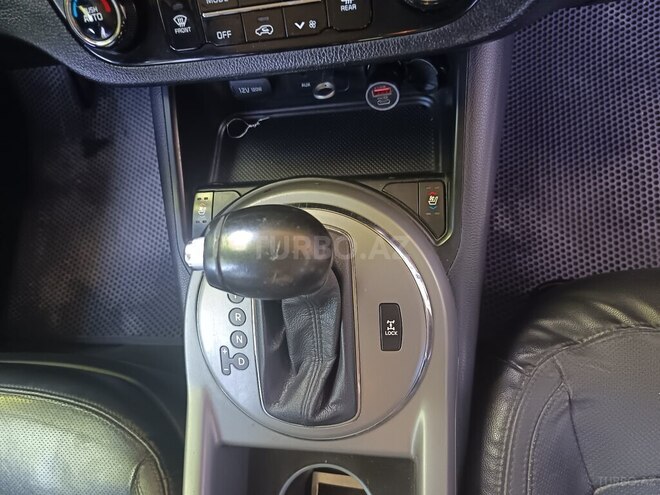 Kia Sportage 2014, 286,463 km - 2.0 l - Ağcabədi