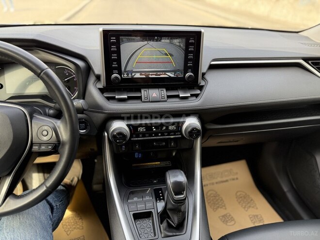 Toyota RAV4 2020, 64,000 km - 2.0 l - Bakı