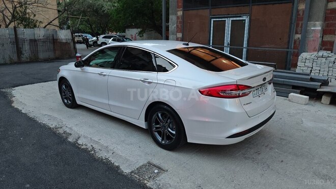Ford Fusion (North America) 2018, 90,000 km - 1.5 л - Bakı