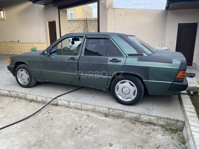 Mercedes 190-6