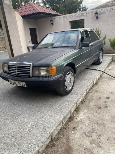 Mercedes 190-3