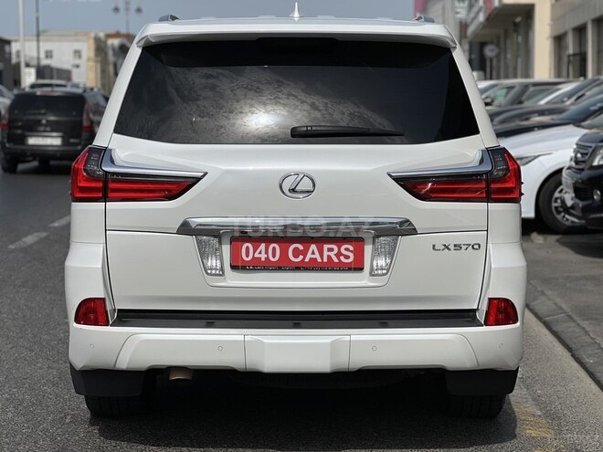 Lexus LX 570-2