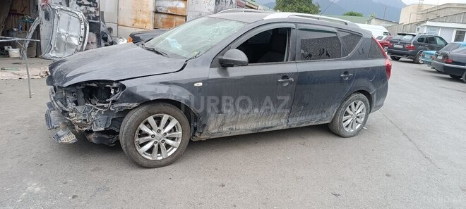 Kia  2009, 550,000 km - 1.6 l - Qəbələ