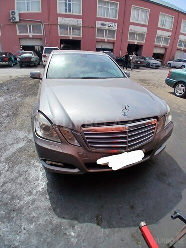 Mercedes E 250 2009, 250,000 km - 2.2 l - Bakı