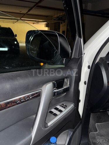 Toyota Land Cruiser 2012, 130,000 km - 4.7 л - Bakı