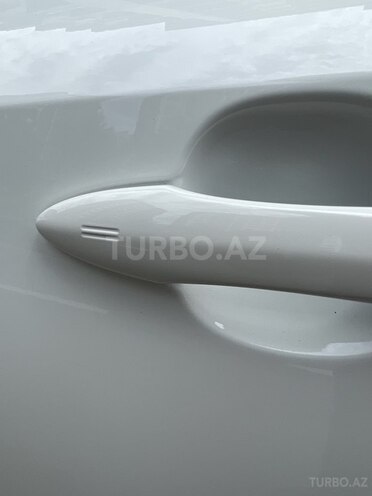 Toyota Corolla 2024, 1,400 km - 1.8 l - Bakı