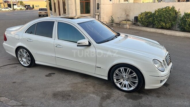 Mercedes E 350 2006, 252,000 km - 3.5 l - Yevlax