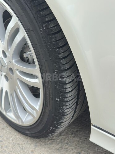Mercedes E 350 2006, 252,000 km - 3.5 l - Yevlax