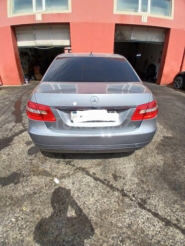 Mercedes E 250 2009, 250,000 km - 2.2 l - Bakı