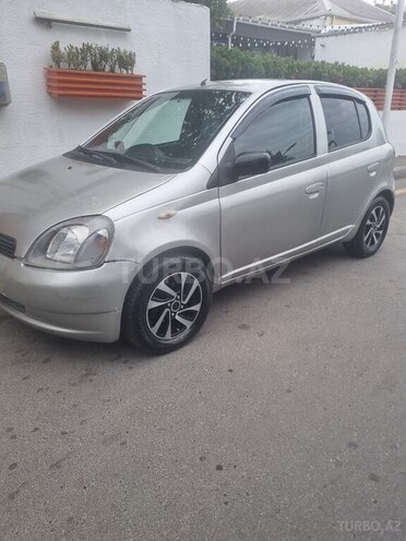 Toyota Vitz 2000, 299,999 km - 1.0 l - Bakı