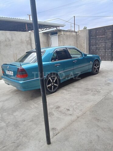 Mercedes C 240 1998, 480,000 km - 2.4 l - Xaçmaz
