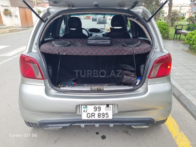 Toyota Vitz 2000, 299,999 km - 1.0 l - Bakı