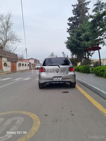 Toyota Vitz 2000, 299,999 km - 1.0 l - Bakı