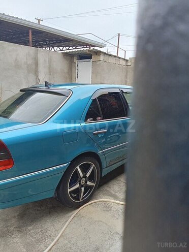 Mercedes C 240 1998, 480,000 km - 2.4 l - Xaçmaz