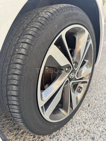 Hyundai Elantra 2015, 96,561 km - 1.8 l - Bakı