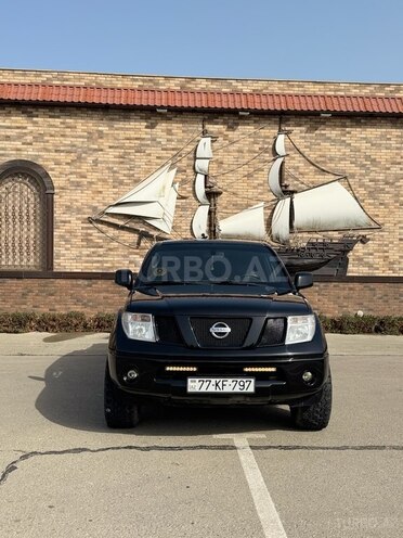 Nissan Navara 2013, 333,000 km - 2.5 l - Bakı