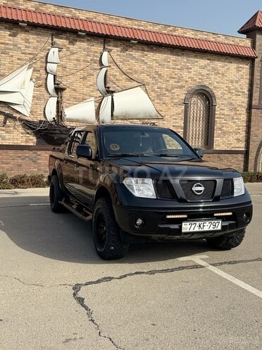 Nissan Navara 2013, 333,000 km - 2.5 l - Bakı