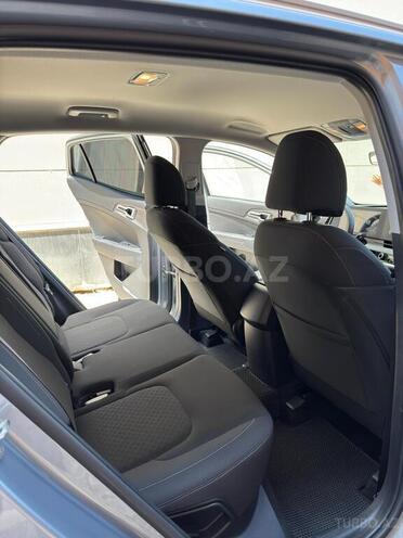 Kia Sportage-13