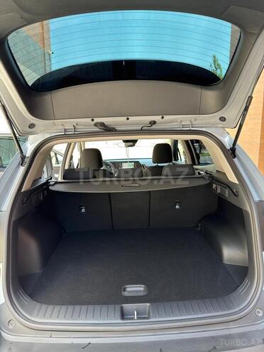 Kia Sportage-12