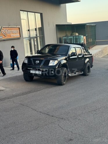 Nissan Navara 2013, 333,000 km - 2.5 l - Bakı