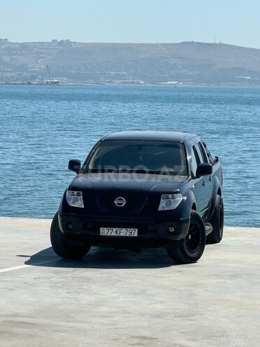 Nissan Navara 2013, 333,000 km - 2.5 l - Bakı