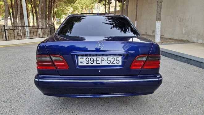 Mercedes E 270 2000, 385,000 km - 2.7 l - Bakı
