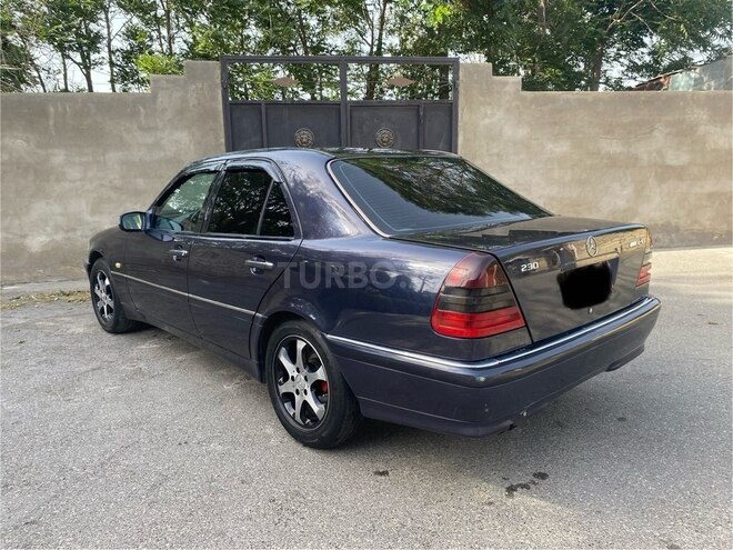 Mercedes C 230 1997, 333,000 km - 2.3 l - Bakı