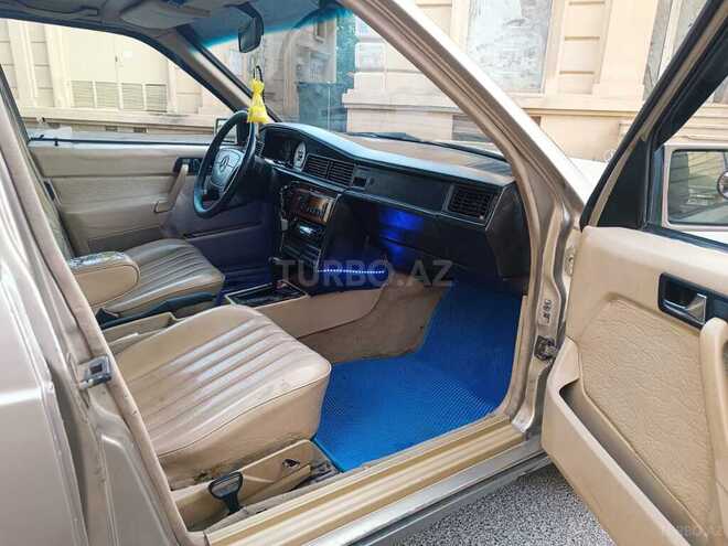 Mercedes 190 1993, 296,858 km - 2.0 л - Bakı
