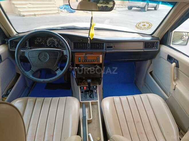 Mercedes 190 1993, 296,858 km - 2.0 л - Bakı