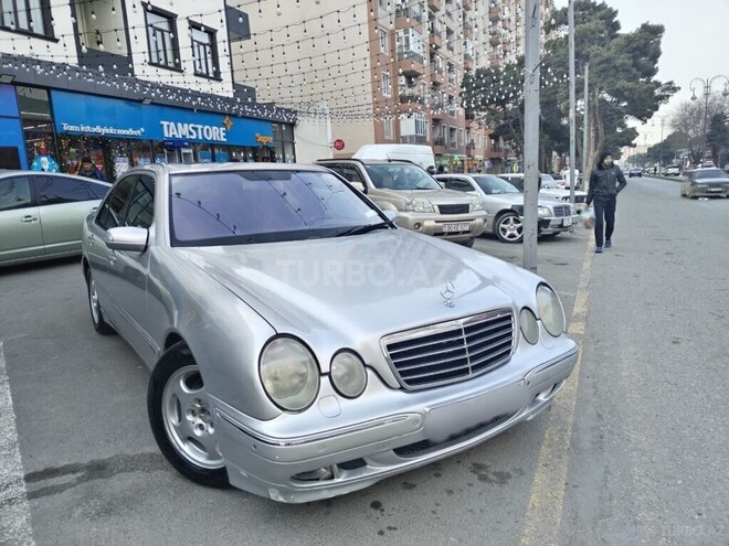 Mercedes E 270 2000, 238,000 km - 2.7 l - Bakı