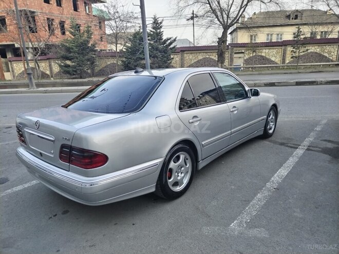 Mercedes E 270 2000, 238,000 km - 2.7 l - Bakı