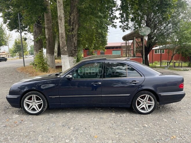 Mercedes E 240 1999, 450,200 km - 2.4 л - Ağdaş
