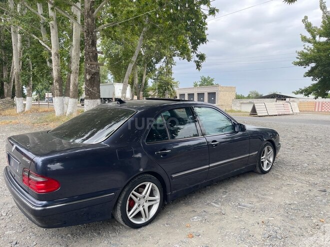 Mercedes E 240 1999, 450,200 km - 2.4 л - Ağdaş