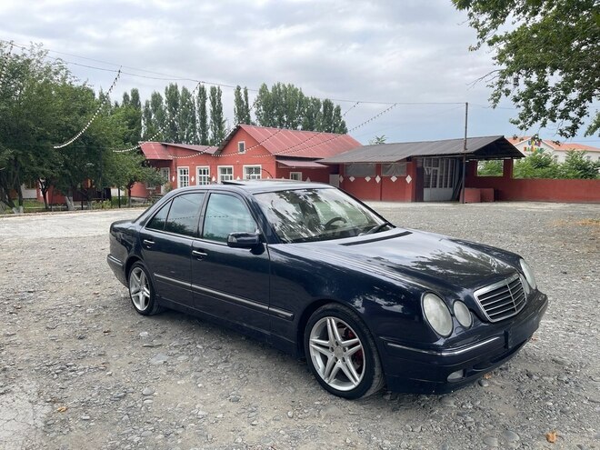 Mercedes E 240 1999, 450,200 km - 2.4 л - Ağdaş