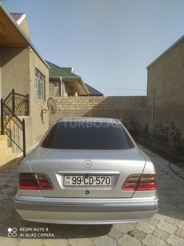 Mercedes E 220 d 2001, 500,000 km - 2.2 l - Bakı