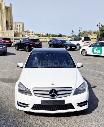 Mercedes C 250 2014, 230,000 km - 1.8 л - Bakı
