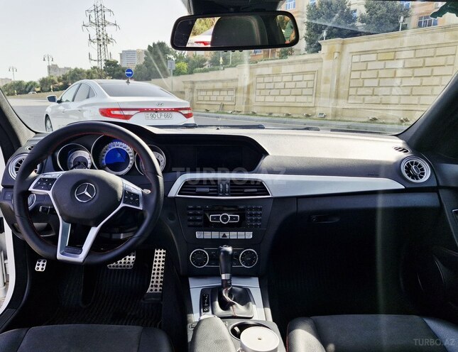 Mercedes C 250 2014, 230,000 km - 1.8 л - Bakı