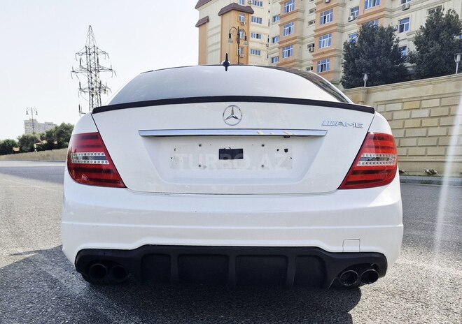 Mercedes C 250 2014, 230,000 km - 1.8 л - Bakı