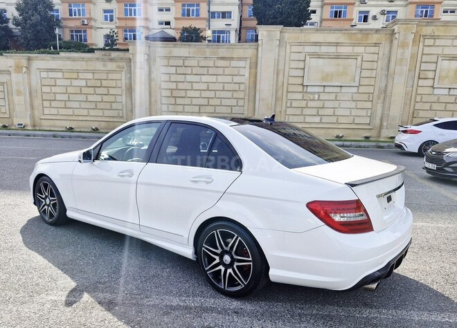 Mercedes C 250 2014, 230,000 km - 1.8 л - Bakı
